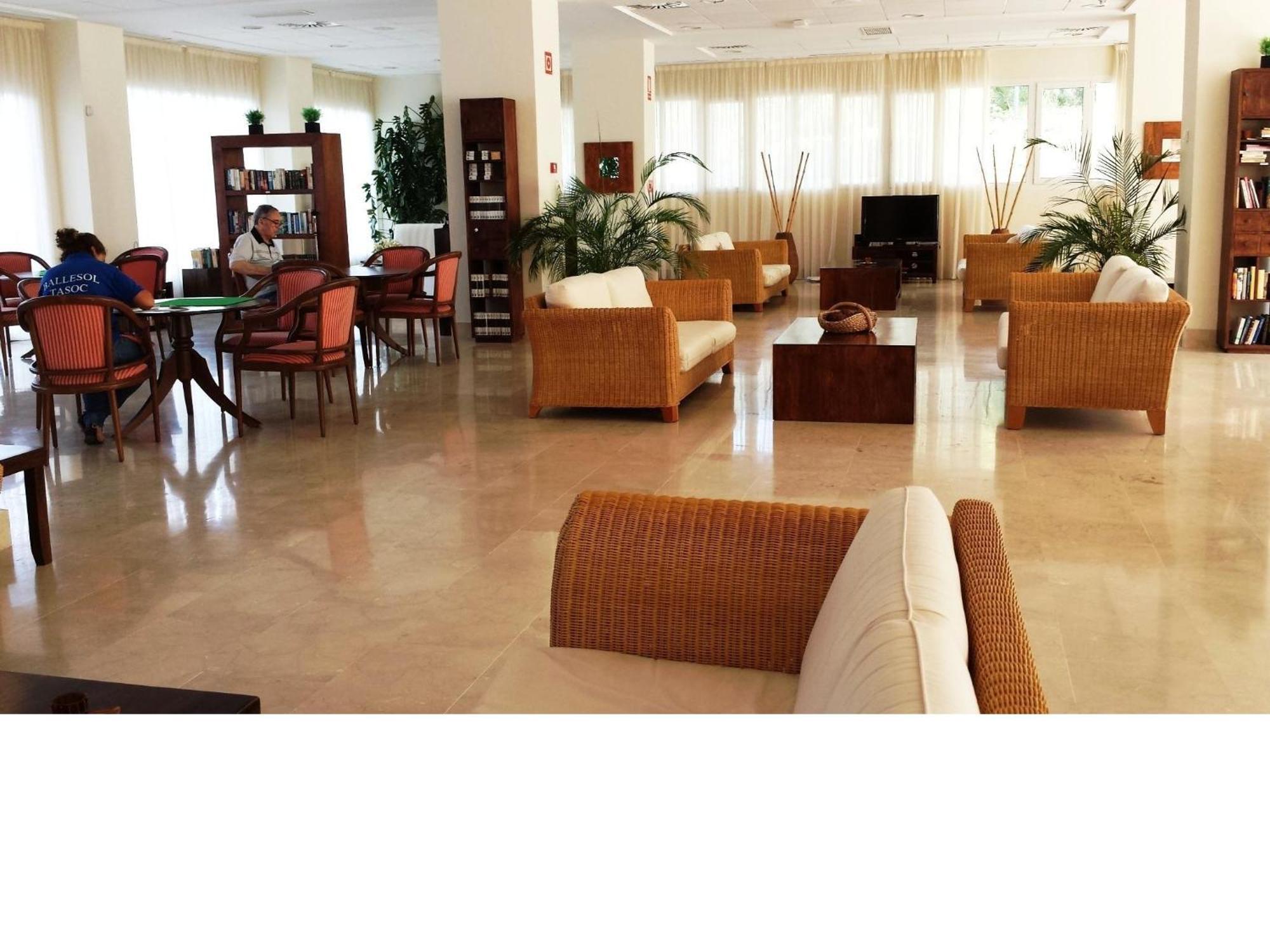 كالا دي فينيسترات Ballesol Costablanca Senior Resort Mayores De 55 Anos المظهر الخارجي الصورة