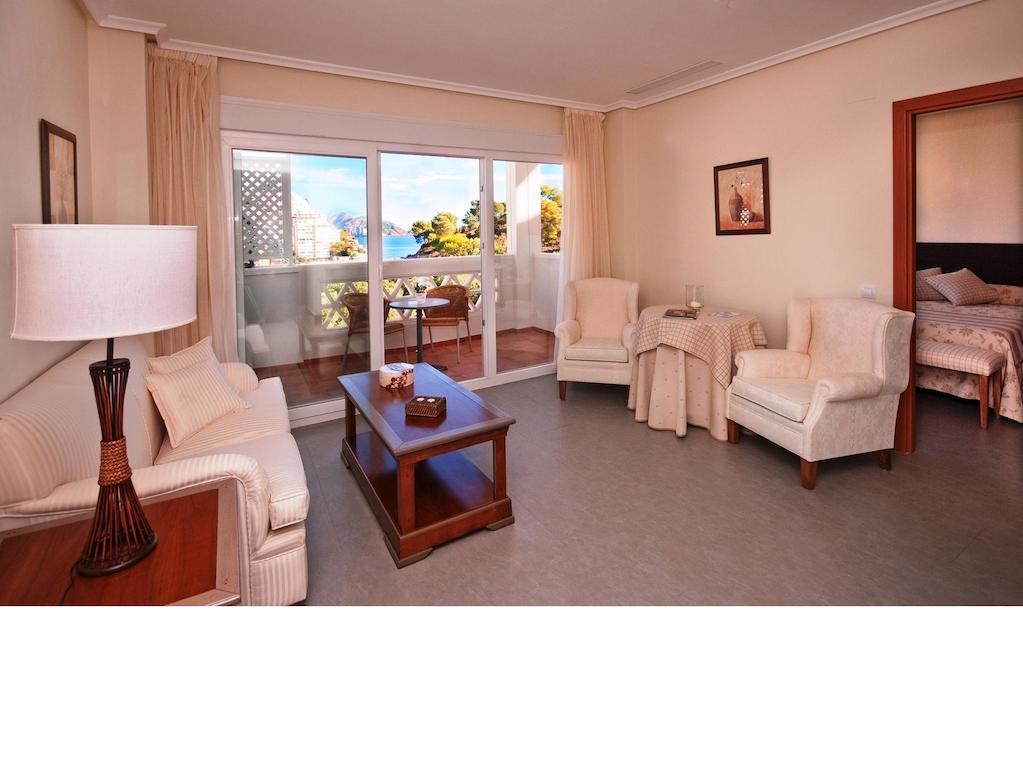 كالا دي فينيسترات Ballesol Costablanca Senior Resort Mayores De 55 Anos الغرفة الصورة
